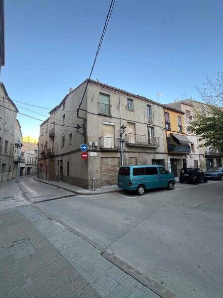 Plaça Eres de les, 22, Calaf, Barcelona for sale - Building Photo - Image 2 of 5