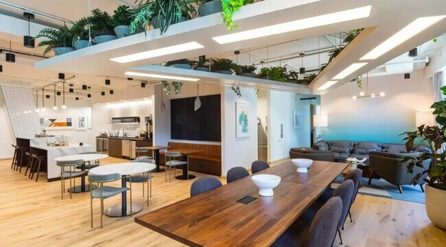 Plus de détails pour 2311 Wilson Blvd, Arlington, VA - Bureau à louer