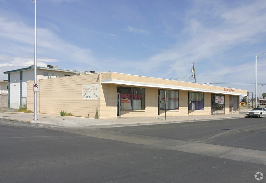 1301-1309 D St, Las Vegas, NV à vendre - Photo du bâtiment - Image 2 de 4