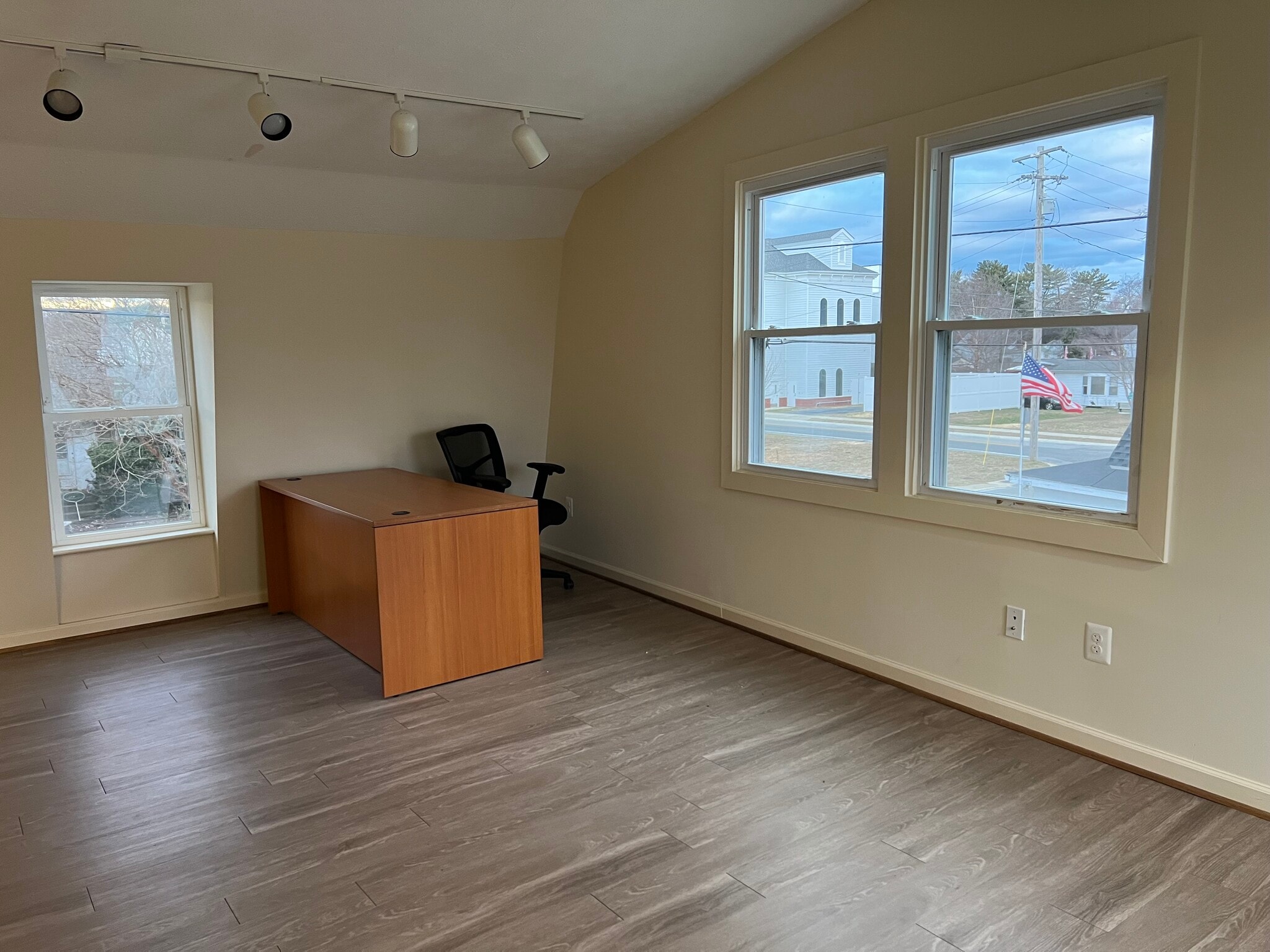 7252 Benedict Ave, Benedict, MD for lease Interior Photo- Image 1 of 32