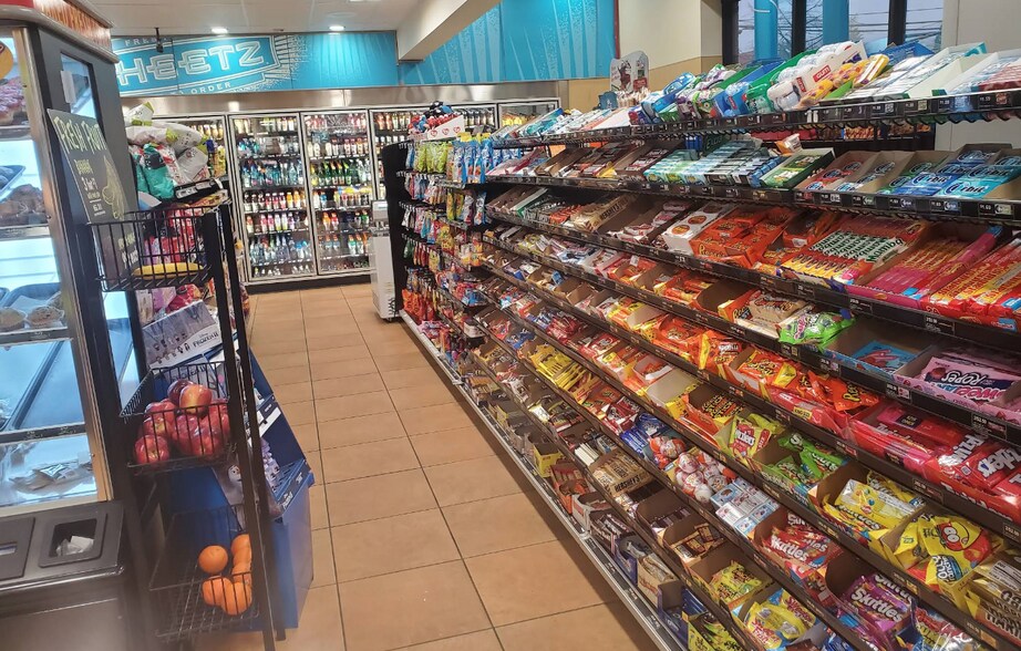 118 S Rosina Ave, Somerset, PA à vendre - Photo du bâtiment - Image 2 de 3