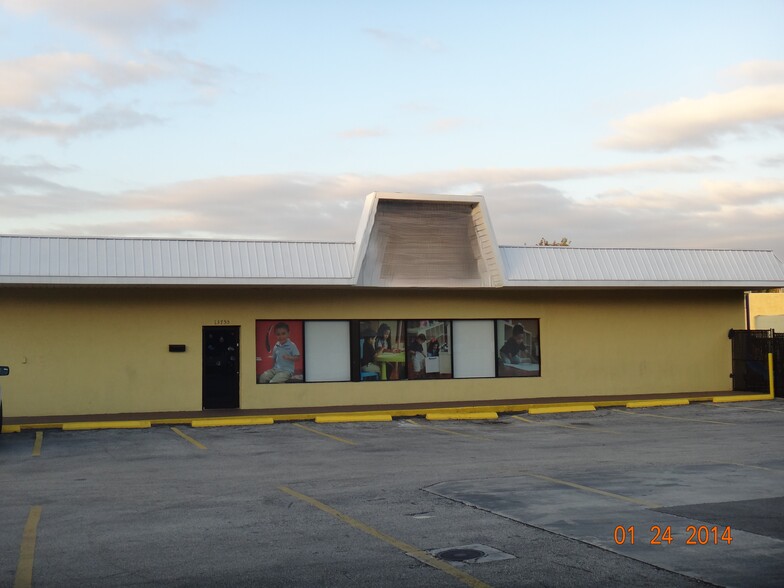 13740 SW 88th St, Miami, FL for lease - Building Photo - Image 2 of 14