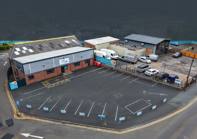 Bridge St, Telford for lease - Building Photo - Image 2 of 4