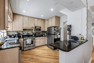 Plus de détails pour 1849 W Wabansia Ave, Chicago, IL - Spécialité à vendre