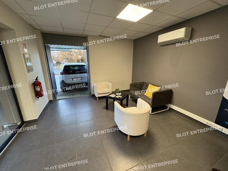 Bureau dans Gouesnou à louer - Photo du bâtiment - Image 2 de 24