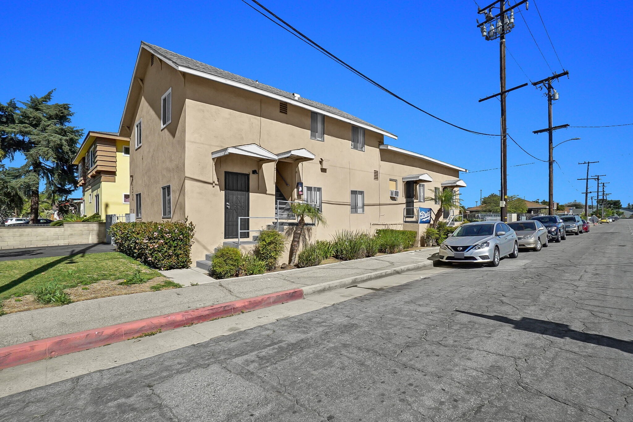 252 S 7th St, Montebello, CA à vendre Photo principale- Image 1 de 25