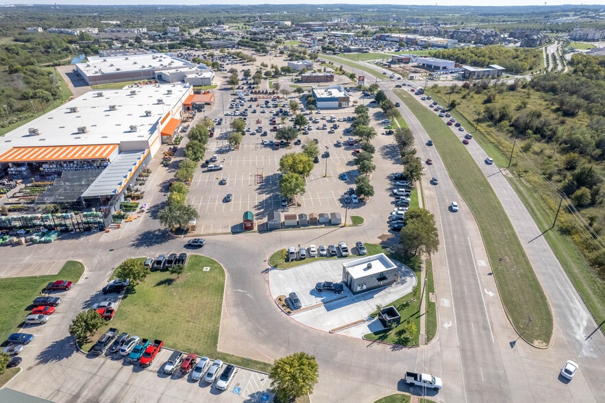 330 NW John Jones Dr, Burleson, TX for lease - Building Photo - Image 3 of 27