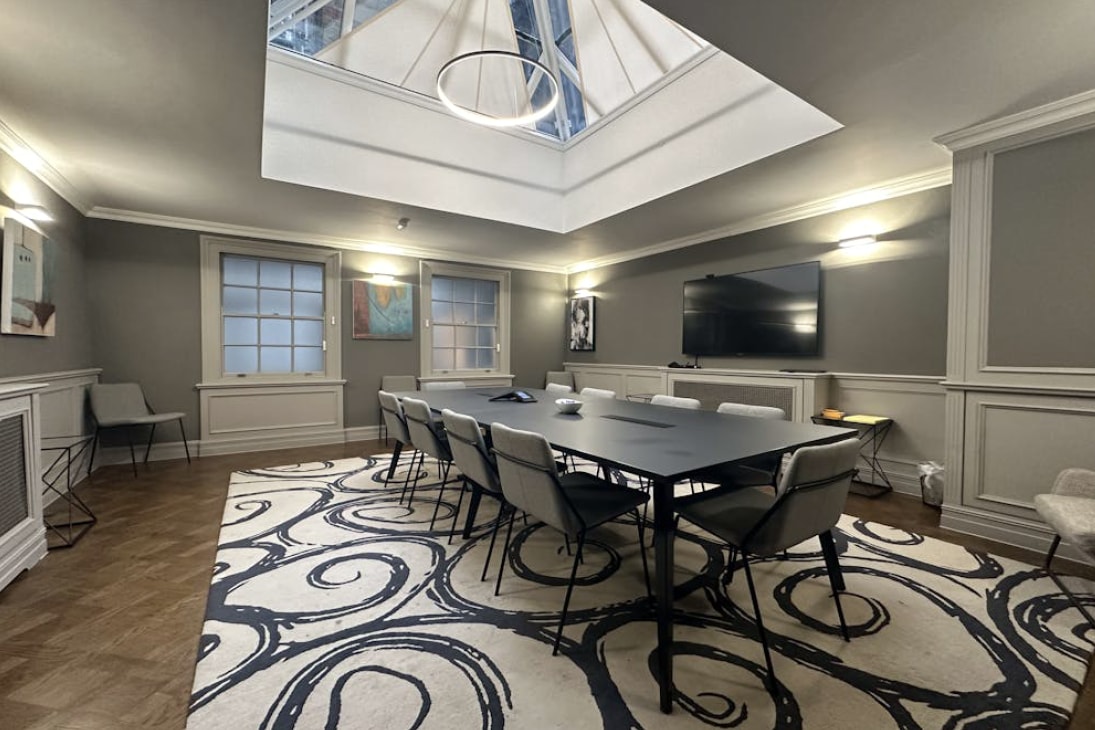 27 Grosvenor St, London for lease Interior Photo- Image 1 of 4