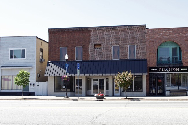 Plus de détails pour 128 E Allegan St, Otsego, MI - Commerce de détail à louer