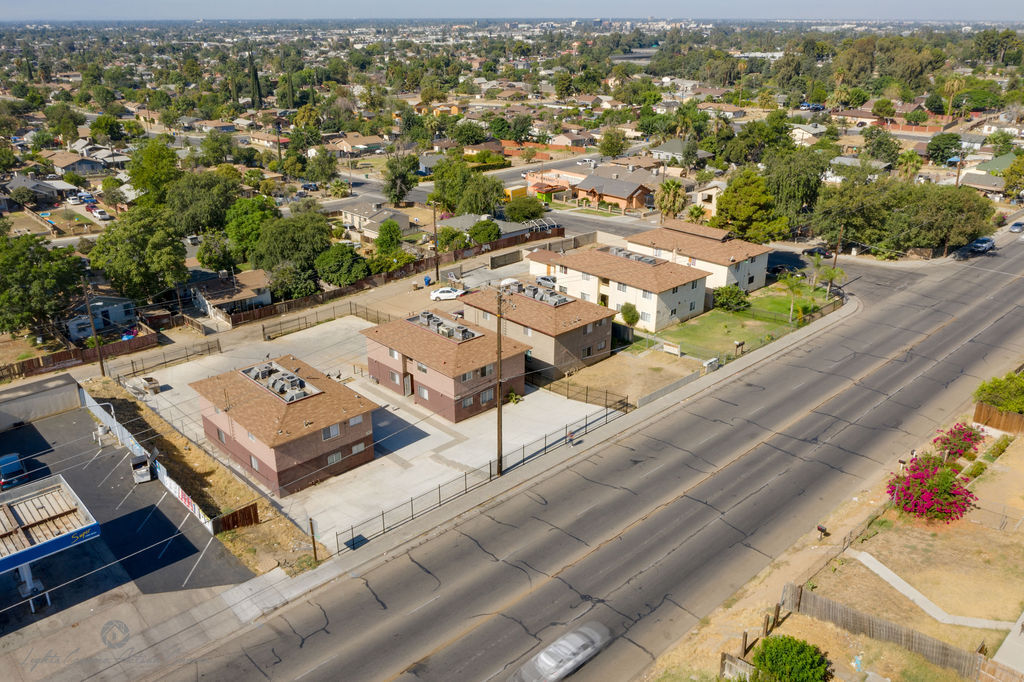 1313 Bernard, Bakersfield, CA for sale Building Photo- Image 1 of 1