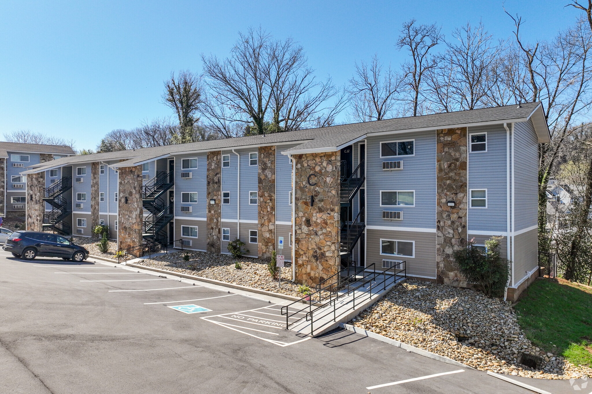 2300 Davenport Rd, Knoxville, TN for sale Primary Photo- Image 1 of 26