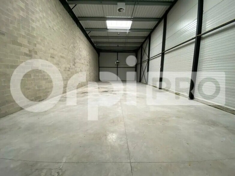 Local d'activités dans Bondoufle à vendre - Photo intérieure - Image 2 de 4