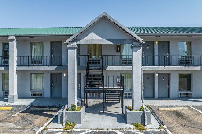 Plus de détails pour 2002 Walker Dr, Brinkley, AR - Services hôteliers à vendre