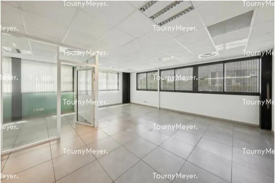Office in Castelnau-le-Lez for lease - Interior Photo - Image 1 of 6