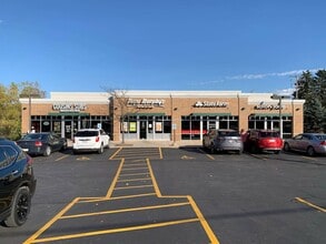 W156N5530 Pilgrim Rd, Menomonee Falls, WI for lease Interior Photo- Image 2 of 8