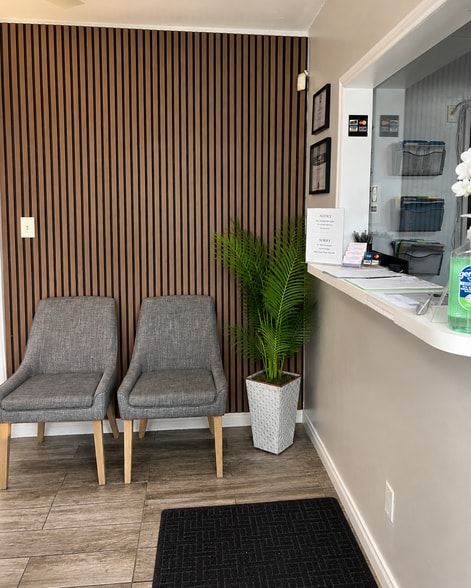 7620 Lindley Ave, Reseda, CA for lease - Building Photo - Image 3 of 5