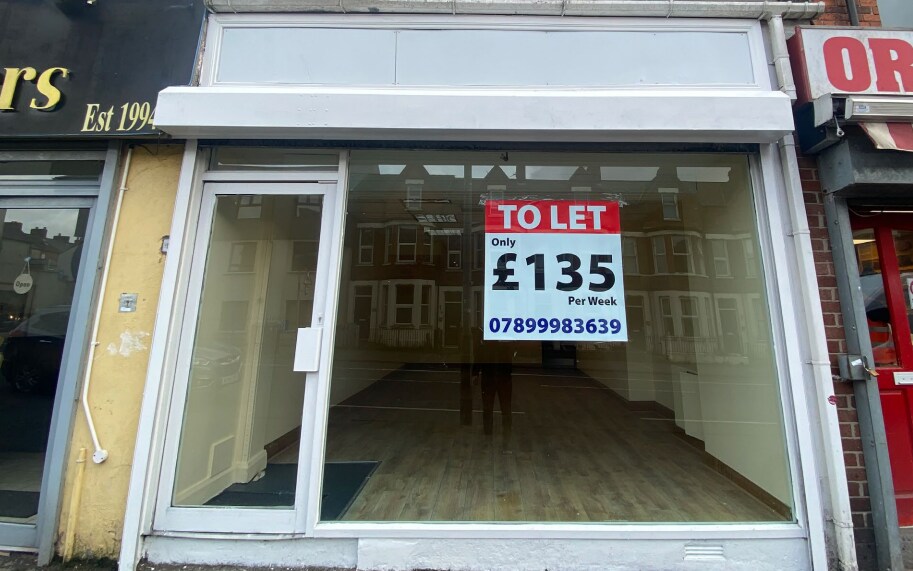 400 Woodstock Rd, Belfast à louer Photo principale- Image 1 de 2