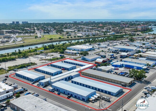 Plus de détails pour 249-268 Seaboard Ave, Venice, FL - Local d'activités, Industriel à louer