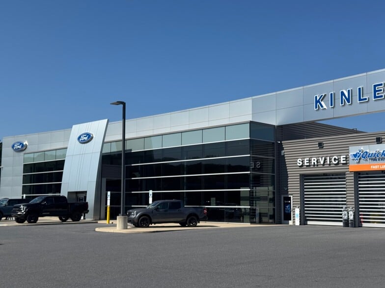 301 S Front St, Hamburg, PA for sale - Building Photo - Image 2 of 5