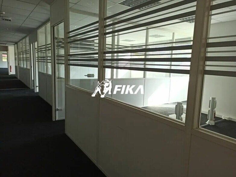 2460 Voie De L'occitanie, Labège à louer - Photo du bâtiment - Image 2 de 8