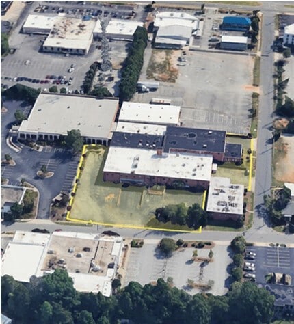 2118 Enterprise Rd, Greensboro, NC for sale Primary Photo- Image 1 of 3