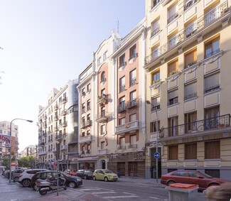 Plus de détails pour Calle Jerónimo de la Quintana, 5, Madrid - Multi-résidentiel à vendre