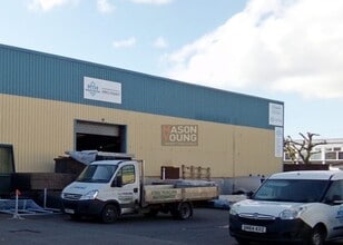 Atlas Trading Estate, Cross Street, Bilston à louer Photo du bâtiment- Image 1 de 2