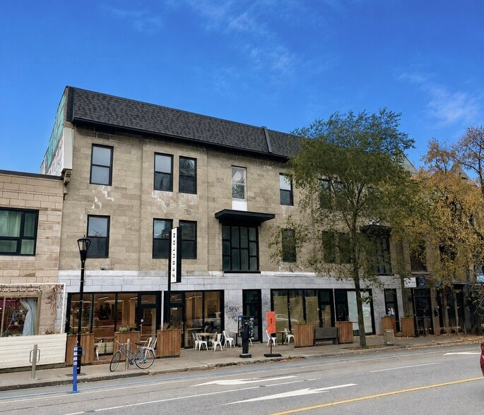 3999-4001 Rue Saint-Denis, Montréal, QC à louer - Photo du bâtiment - Image 1 de 5