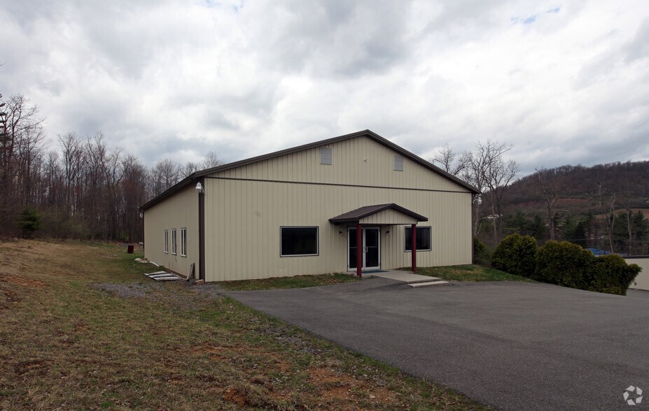 19530 Garrett Hwy, Oakland, MD à vendre - Photo principale - Image 1 de 1