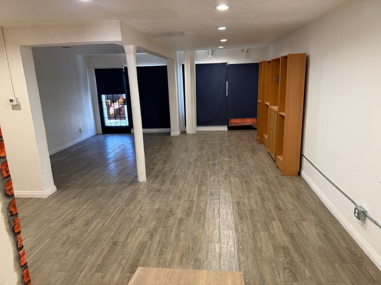 504 S Harbor Blvd, Fullerton, CA for sale - Building Photo - Image 3 of 23