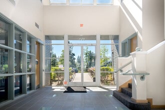 350 Crown Point Cir, Grass Valley, CA for sale Interior Photo- Image 2 of 49