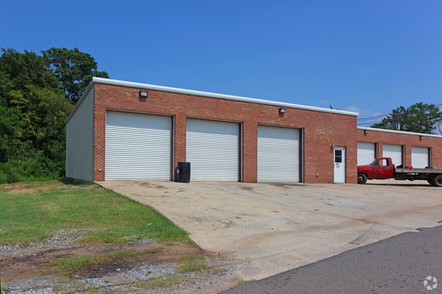 70 B Hagan Ave, Childersburg, AL à vendre - Photo principale - Image 2 de 2