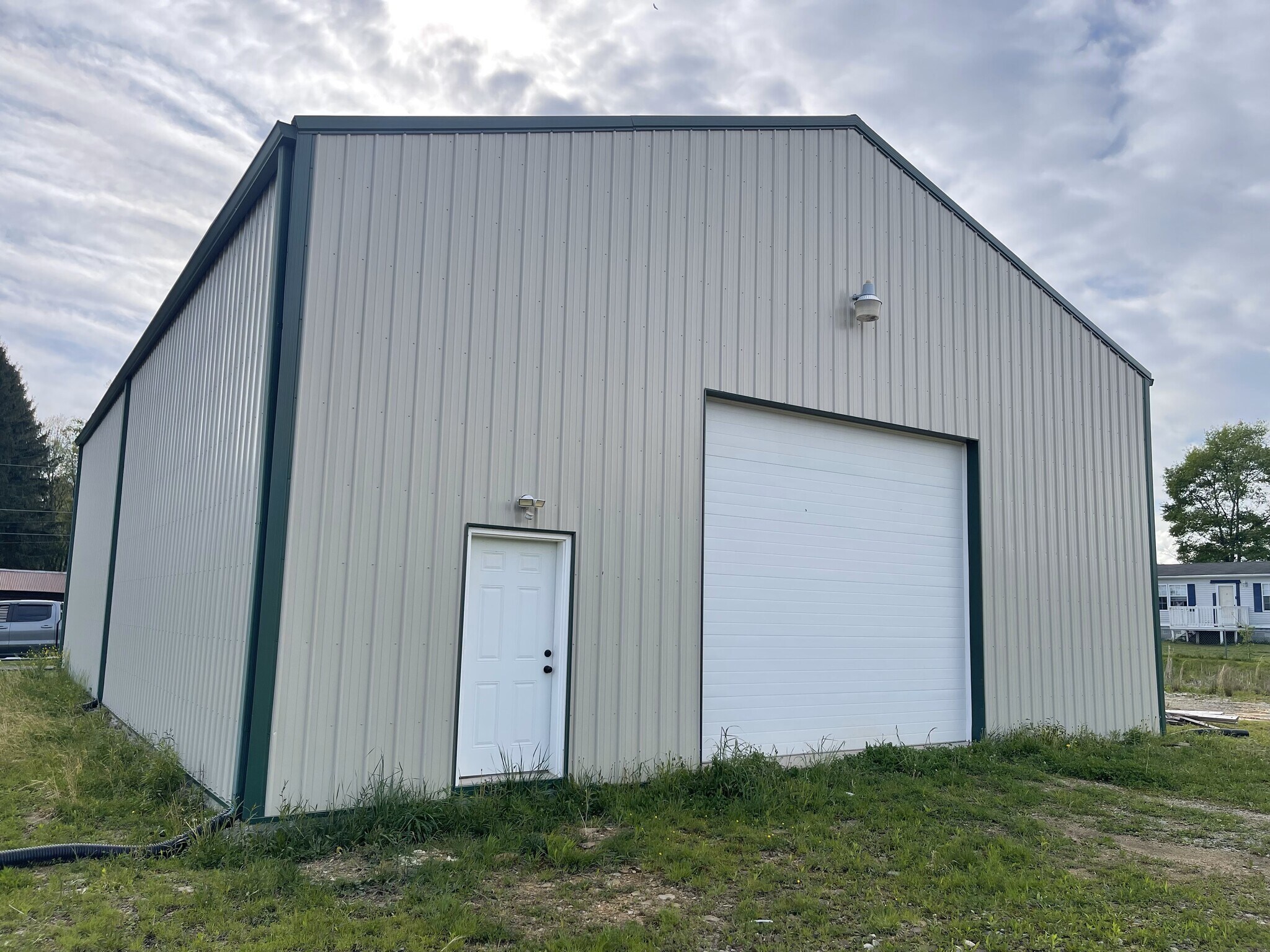 21319 N Preston Hwy, Bruceton Mills, WV à vendre Photo principale- Image 1 de 11