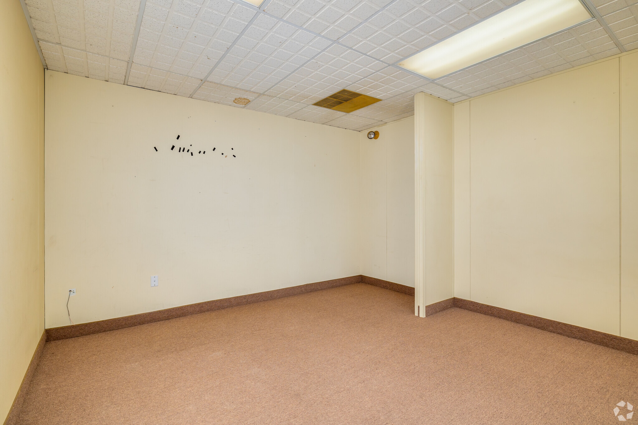 100-1000 Birchfield Dr, Mount, Mount Laurel, NJ à louer Photo intérieure- Image 1 de 6