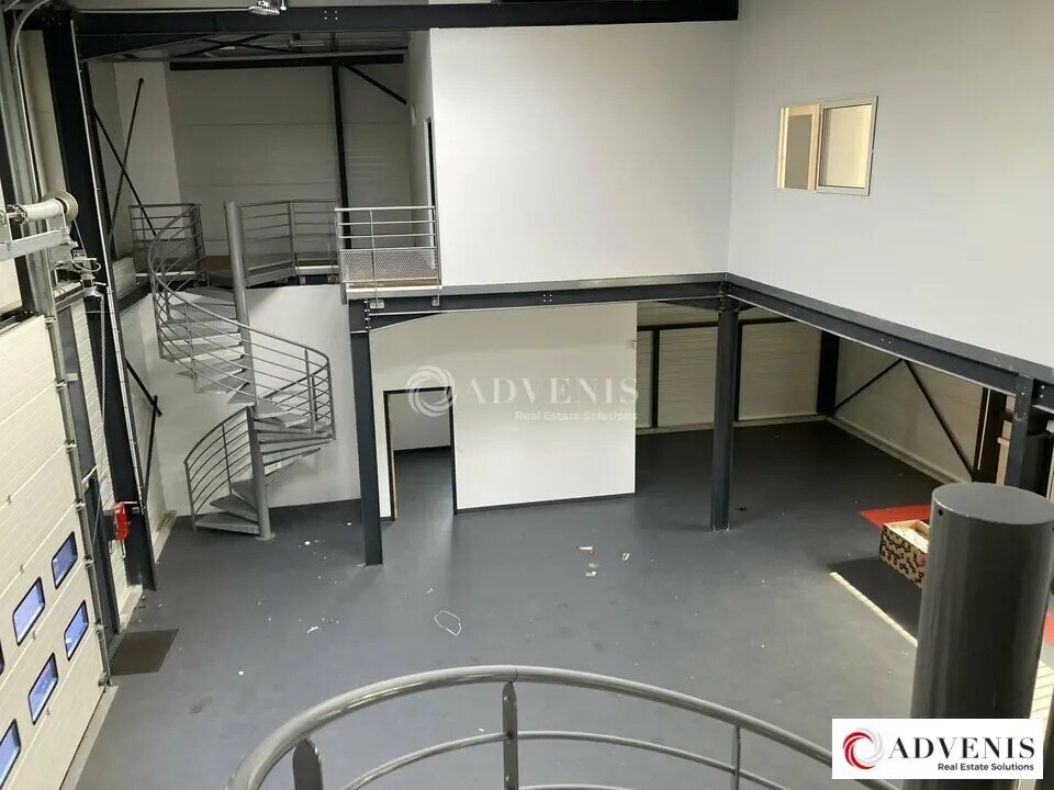 Office in Mérignac for lease Interior Photo- Image 1 of 10