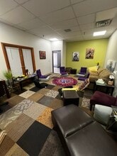 5877 Commerce St, Pittsburgh, PA for lease Interior Photo- Image 2 of 3