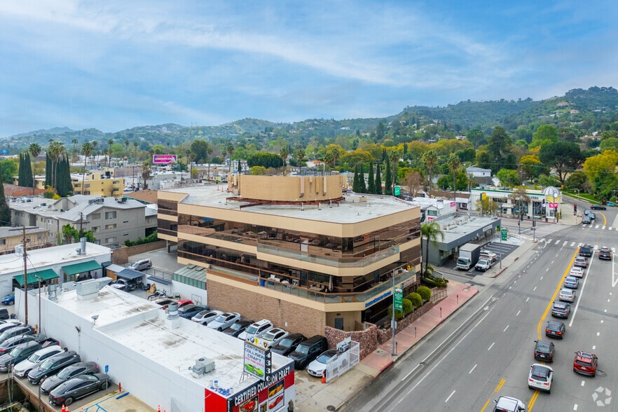 4312 Woodman Ave, Sherman Oaks, CA for lease - Aerial - Image 2 of 5