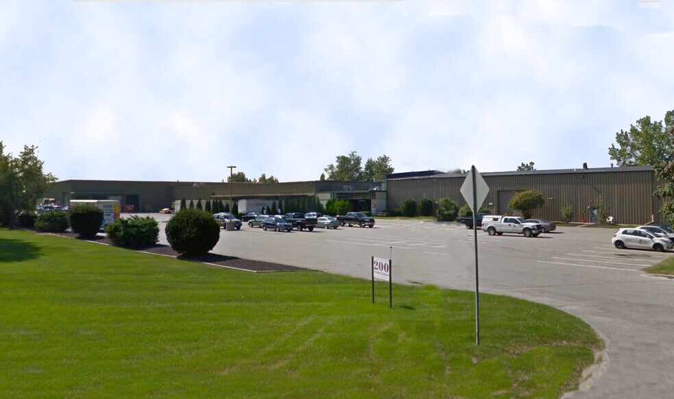 200 Perimeter Rd, Manchester, NH for lease - Building Photo - Image 2 of 2