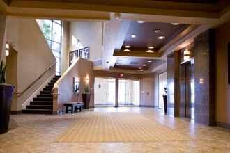 7674 W Lake Mead Blvd, Las Vegas, NV à louer Photo intérieure- Image 1 de 2