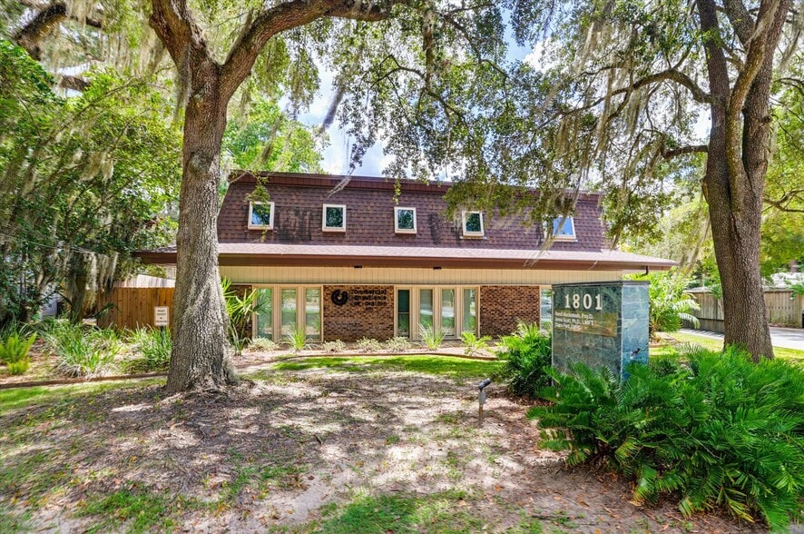 1801 N Meridian Rd, Tallahassee, FL for lease - Building Photo - Image 3 of 29