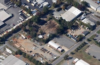 4024 Pine Grove Cir, Charlotte, NC - AERIAL  map view