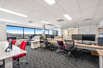 301 Coronation Dr, Milton for lease Interior Photo- Image 2 of 9