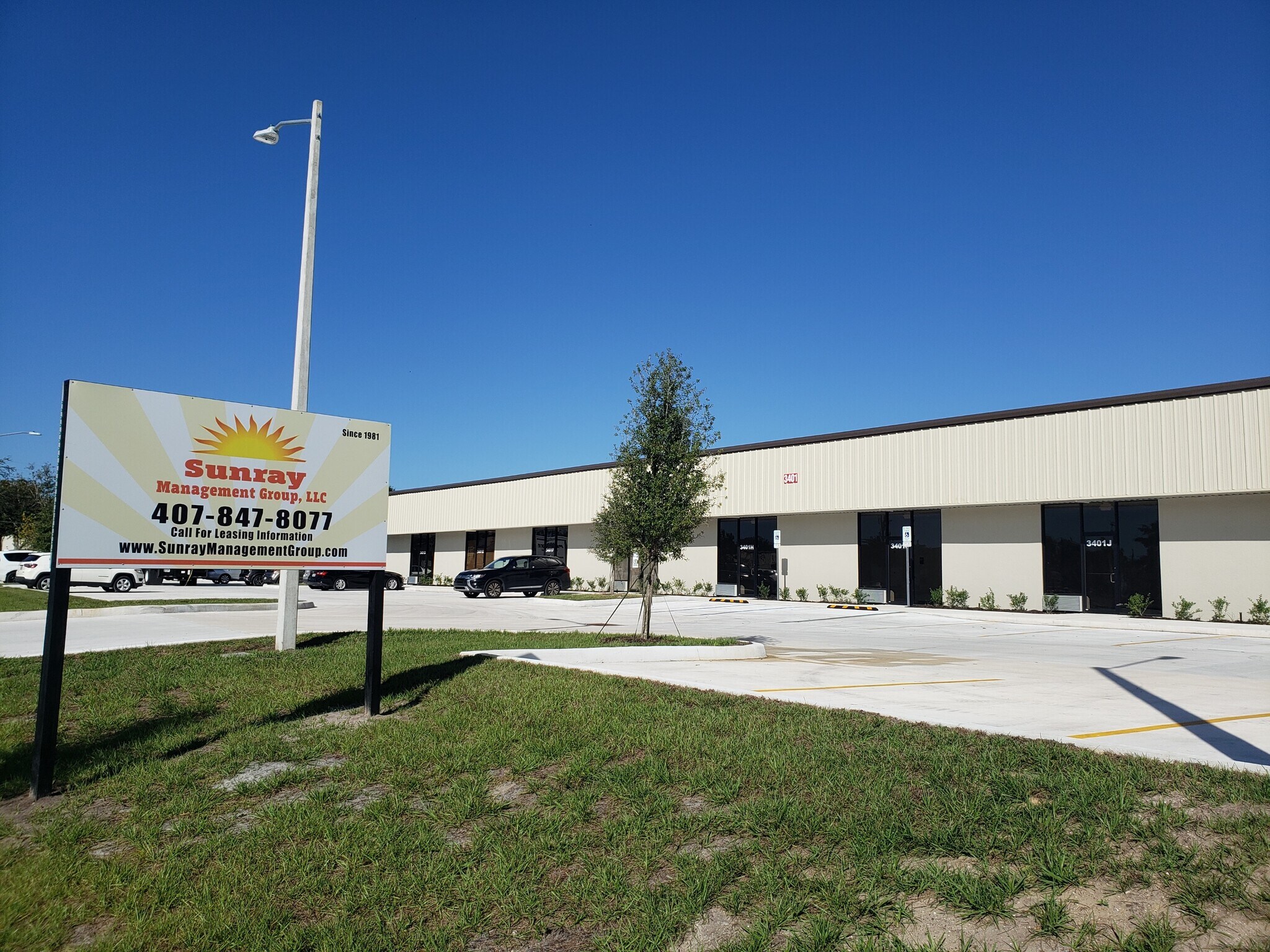 3501 Commerce Blvd, Kissimmee, FL à louer Photo du bâtiment- Image 1 de 6