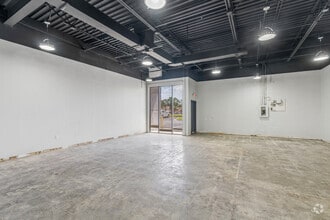 7041 Grand National Dr, Orlando, FL for lease Interior Photo- Image 2 of 2