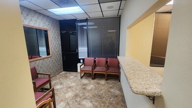 6600 W Charleston Blvd, Las Vegas, NV for lease Interior Photo- Image 1 of 9