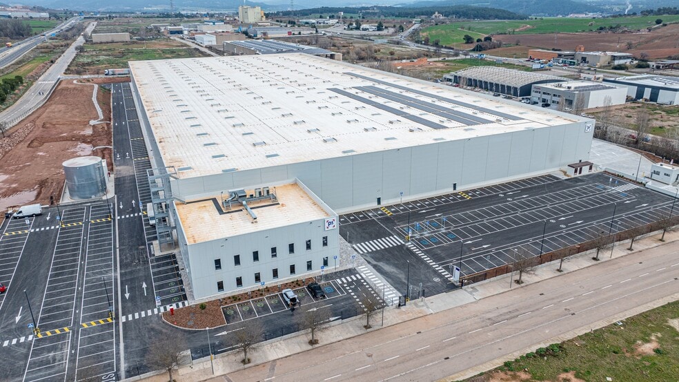 Carretera de Berga, 11P, Sant Fruitós de Bages, Barcelona for lease - Primary Photo - Image 1 of 14
