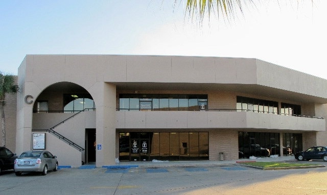 110 E Savannah Ave, McAllen, TX à vendre - Photo du bâtiment - Image 2 de 45