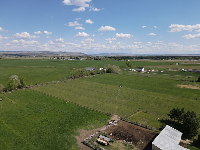 6756 S 2000 W, Rexburg, ID for sale - Building Photo - Image 2 of 11