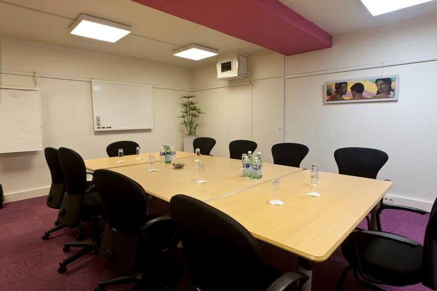 3 Quai Kléber, Strasbourg for lease - Interior Photo - Image 3 of 6