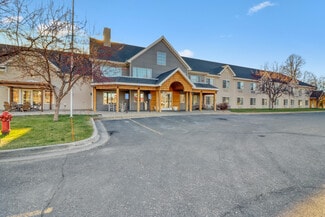 Plus de détails pour 1330 Highway 10, Detroit Lakes, MN - Services hôteliers à vendre